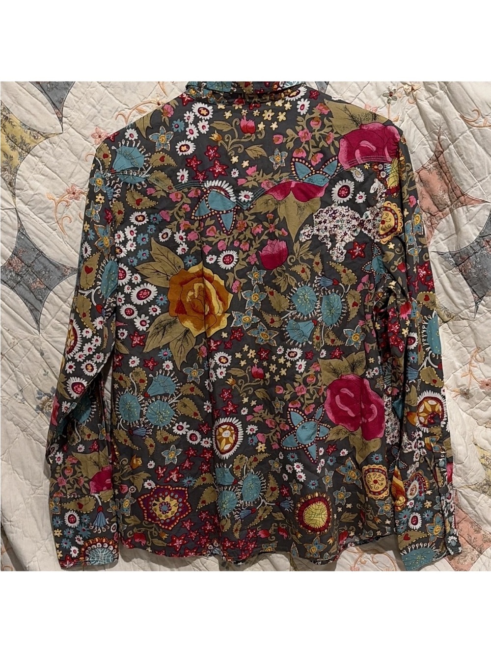 NWT Tin Haul Women Floral Patchwork Western Snap Shirt Large - Picture 7 of 14